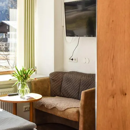 Appartements Schwarzer Adler Elbigenalp Exterior photo