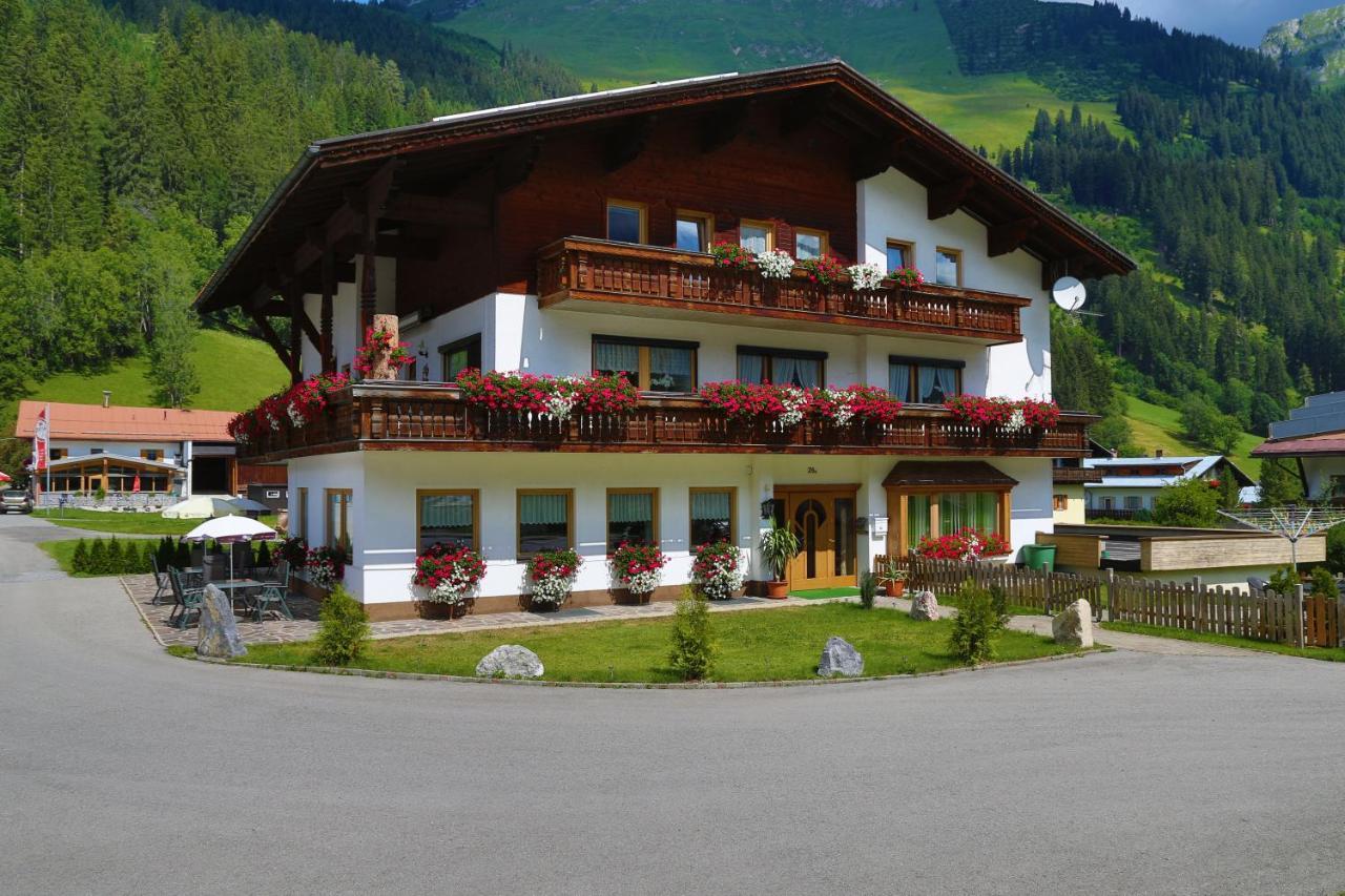 Apartamento Schwarzer Adler Elbigenalp